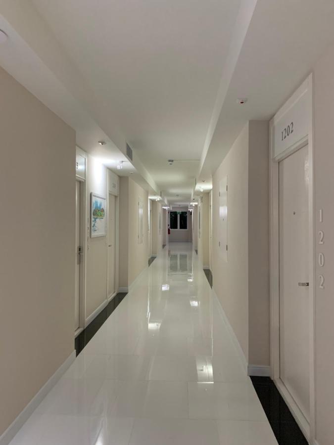 Icare Residence & Hotel Bangkok Exterior foto